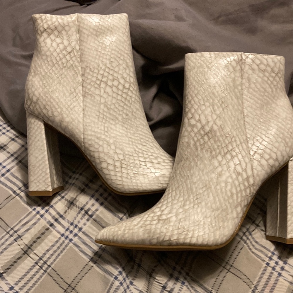 White snakeskin ankle boot